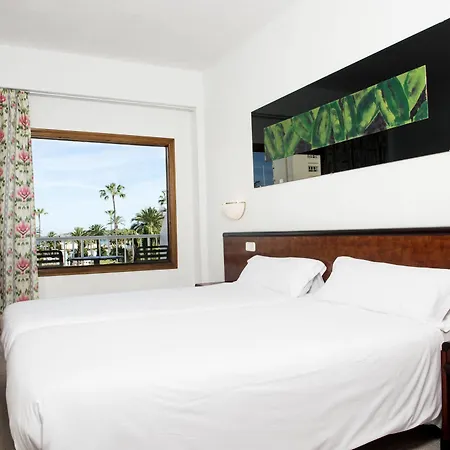 Miel Hotel 2*